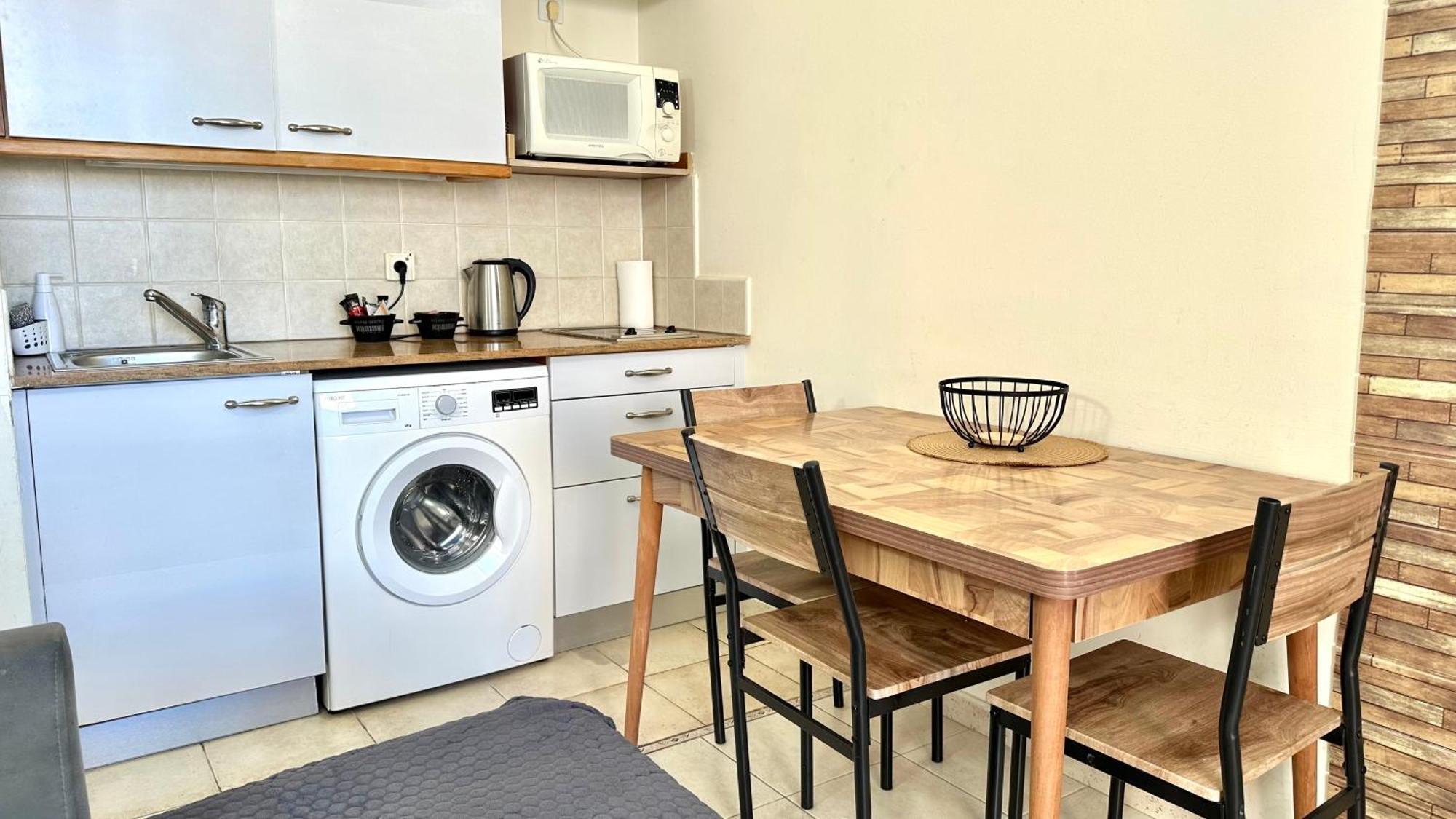 Apartment With Sea View Хайфа Екстер'єр фото